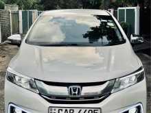 Honda GRACE EX 2016 Car