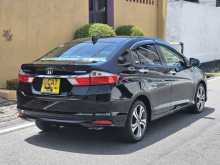 https://riyasewana.com/uploads/honda-grace-ex-162354174403.jpg