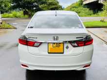 https://riyasewana.com/uploads/honda-grace-ex-2014-2013580512042.jpg