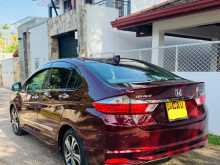 https://riyasewana.com/uploads/honda-grace-ex-2015-1010433012984.jpg