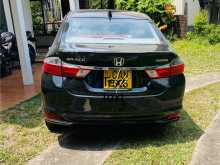 https://riyasewana.com/uploads/honda-grace-ex-2015-1121095812072.jpg
