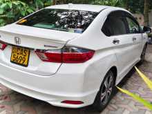 https://riyasewana.com/uploads/honda-grace-ex-2015-1422321512053.jpg