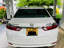 https://riyasewana.com/uploads/honda-grace-ex-2015-1811435212712.jpg