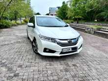 Honda Grace EX Grade 2015 Car