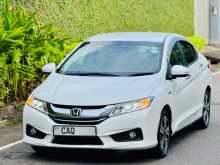 Honda Grace EX 2016 Car