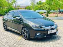Honda Grace Ex 2016 Car
