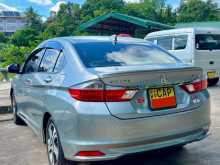 Honda Grace Ex 2016 Car