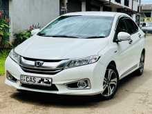 Honda Grace EX 2016 Car