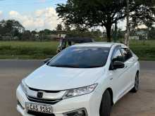 Honda Grace Ex 2016 Car