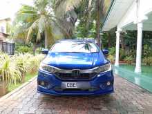 Honda Grace EX Sensing 2017 Car