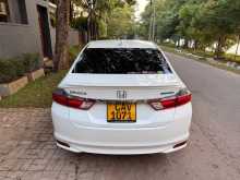 https://riyasewana.com/uploads/honda-grace-ex-2017-1214125012254.jpg