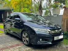 Honda Grace Ex Sensing 2017 Car
