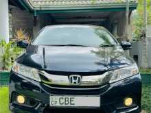 Honda Grace Ex Sensing 2017 Car
