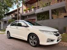 Honda Grace EX 2017 Car
