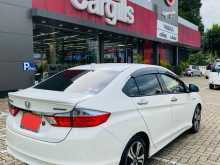 Honda Grace Ex 2017 Car