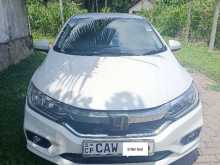 Honda Grace EX 2017 Car