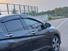 https://riyasewana.com/uploads/honda-grace-ex-24950466783.jpg