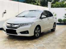 Honda Grace Ex 2016 Car