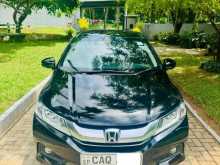 Honda Grace Ex 2016 Car