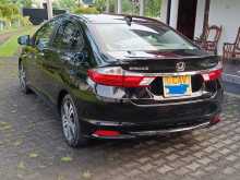 https://riyasewana.com/uploads/honda-grace-ex-3124455302.jpg