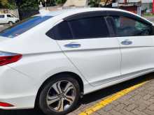 https://riyasewana.com/uploads/honda-grace-ex-5935524562.jpg