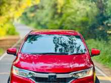 Honda Grace Ex Sensing 2018 Car
