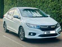Honda Grace EX Sensing 2018 Car