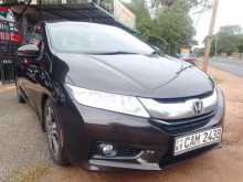 Honda Grace Hybrid 2015 Car