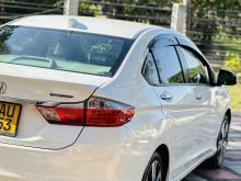 https://riyasewana.com/uploads/honda-grace-limited-88135617605.jpg