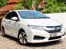 Honda Grace LX 2015 Car