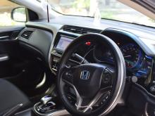 https://riyasewana.com/uploads/honda-grace-lx-2812120710764.jpg