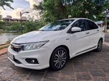 Honda Grace RS Sensing EX 2017 Car