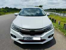 Honda Grace Rs Sensing 2018 Car