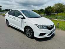 https://riyasewana.com/uploads/honda-grace-rs-2318385522942.jpg