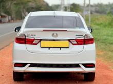 https://riyasewana.com/uploads/honda-grace-sensing-116213117152.jpg
