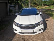 https://riyasewana.com/uploads/honda-grace-sensing-220225410976.jpg