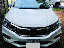 Honda Grace Sensing 2017 Car