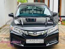 Honda GRASE 2015 Car