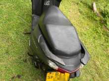https://riyasewana.com/uploads/honda-grazia-100493913262.jpg