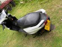 https://riyasewana.com/uploads/honda-grazia-100521213182.jpg