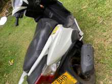 https://riyasewana.com/uploads/honda-grazia-100521213333.jpg