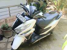 https://riyasewana.com/uploads/honda-grazia-1111295113642.jpg