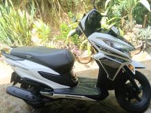 https://riyasewana.com/uploads/honda-grazia-1111300919305.jpg