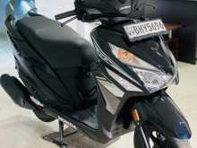 https://riyasewana.com/uploads/honda-grazia-11506581182.jpg