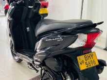 https://riyasewana.com/uploads/honda-grazia-11506581784.jpg