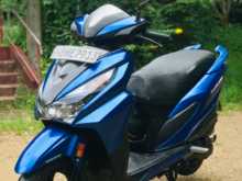https://riyasewana.com/uploads/honda-grazia-125-1522072213123.jpg