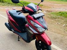 https://riyasewana.com/uploads/honda-grazia-125-271309326385.jpg
