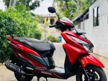 https://riyasewana.com/uploads/honda-grazia-12725154862.jpg