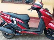 https://riyasewana.com/uploads/honda-grazia-131354444442.jpg
