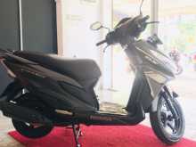 https://riyasewana.com/uploads/honda-grazia-1510484713574.jpg